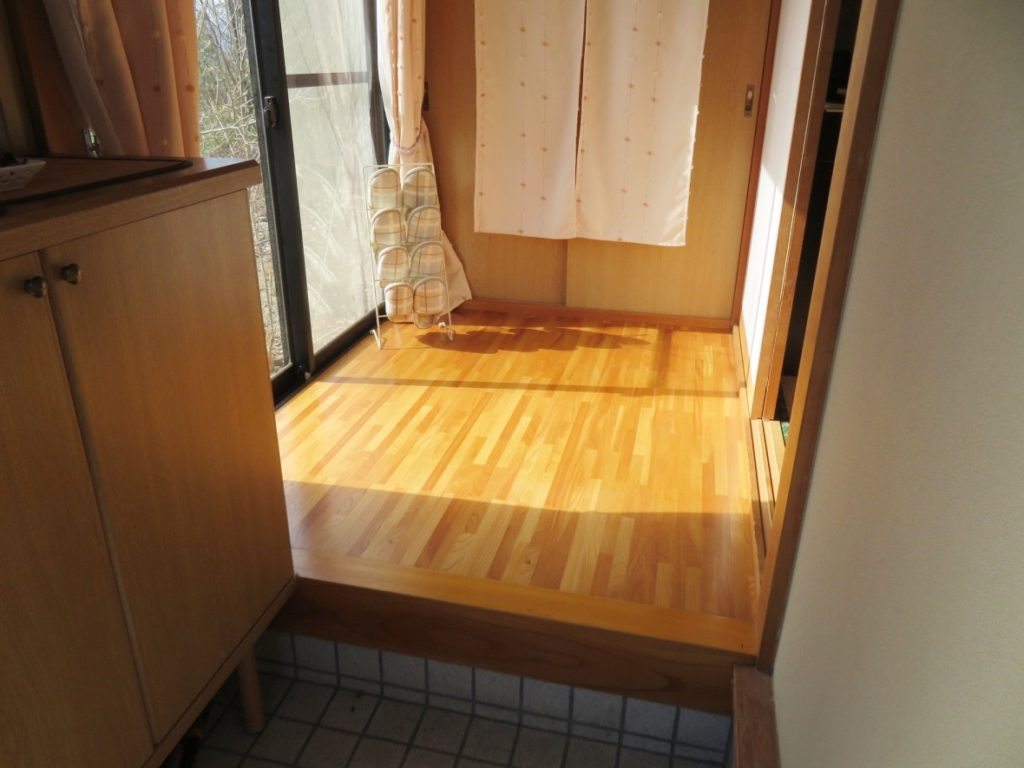 玄関入ると