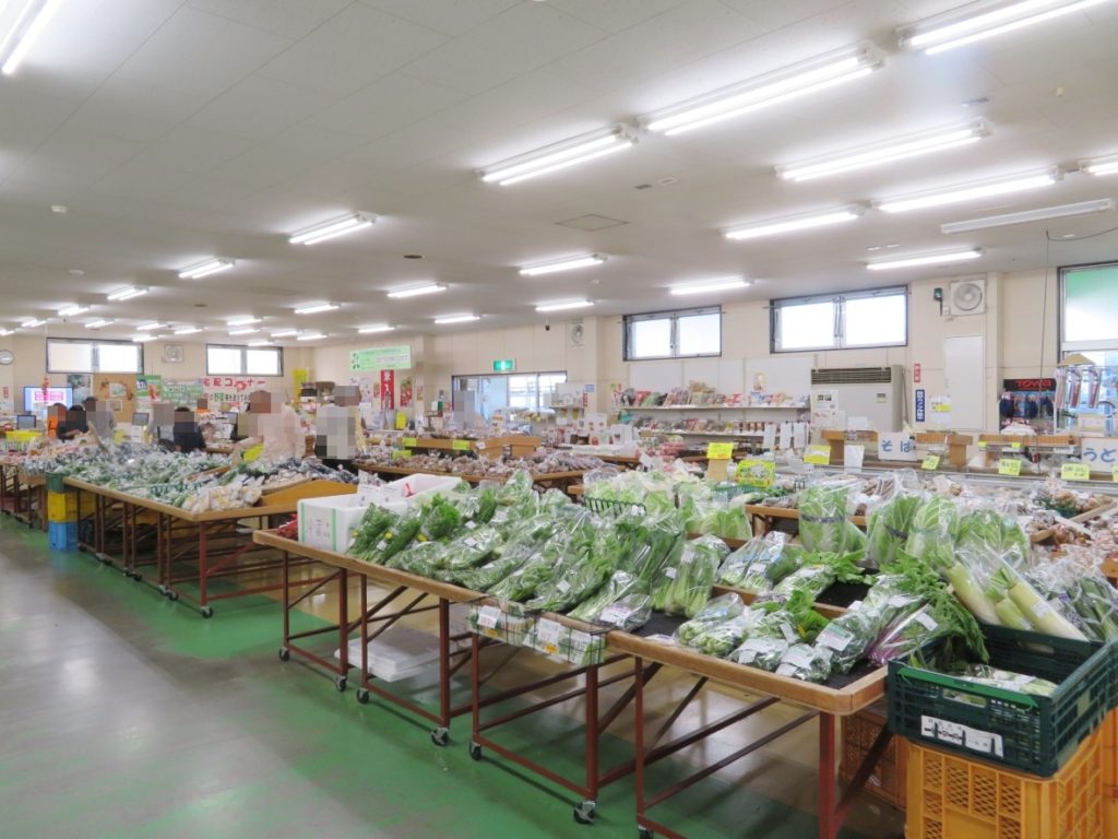道の駅内の直売所