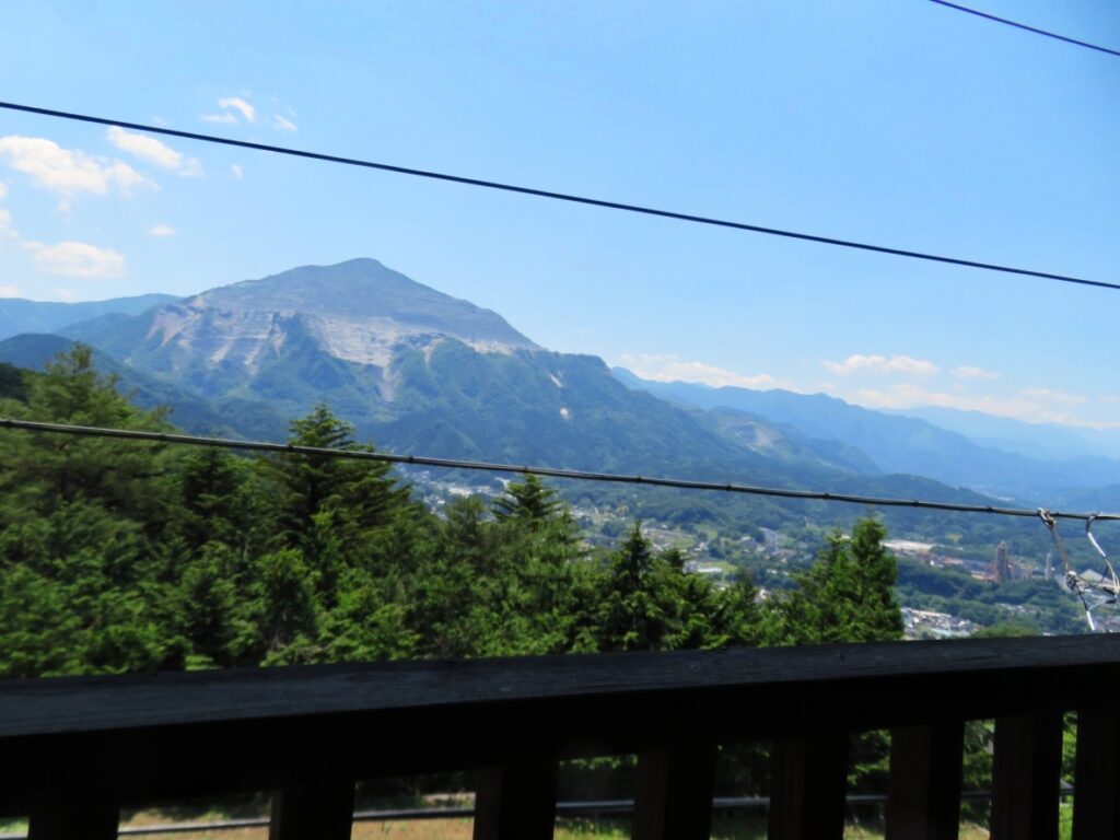 絶景のバルコニー
