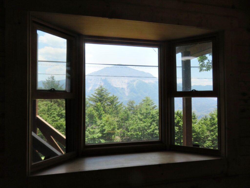 武甲山が