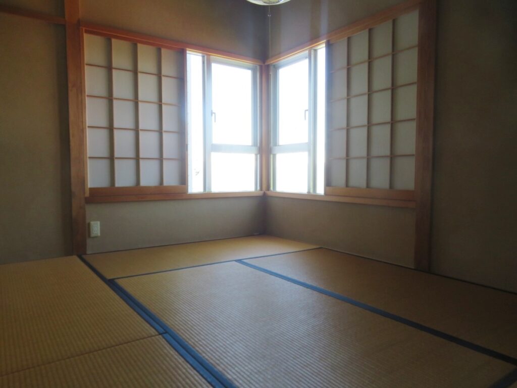 内障子を開けると