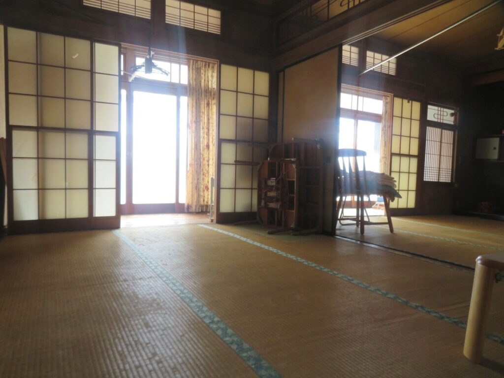 続きのお部屋