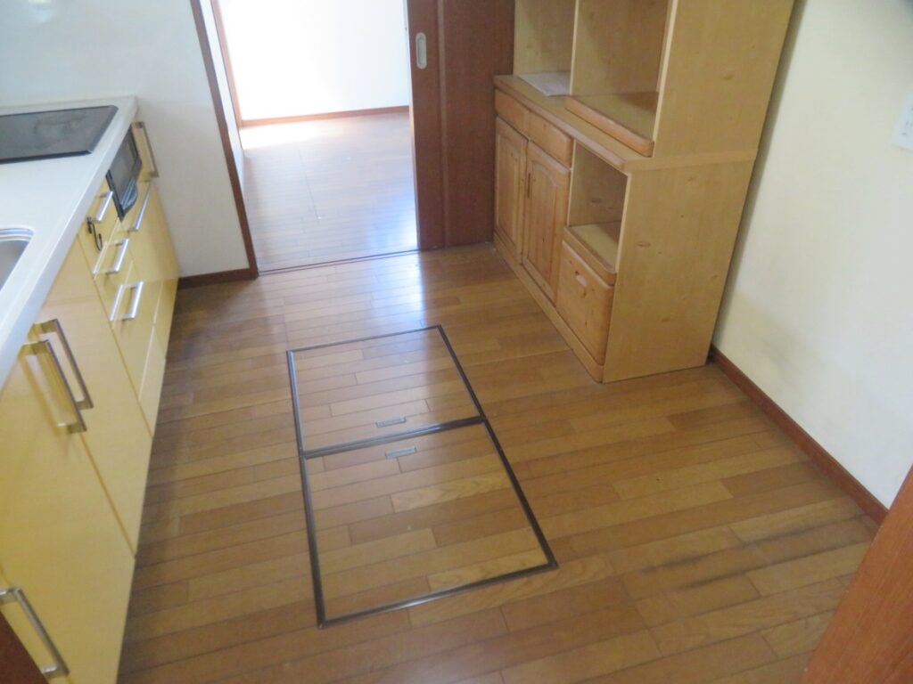 キッチンの奥に