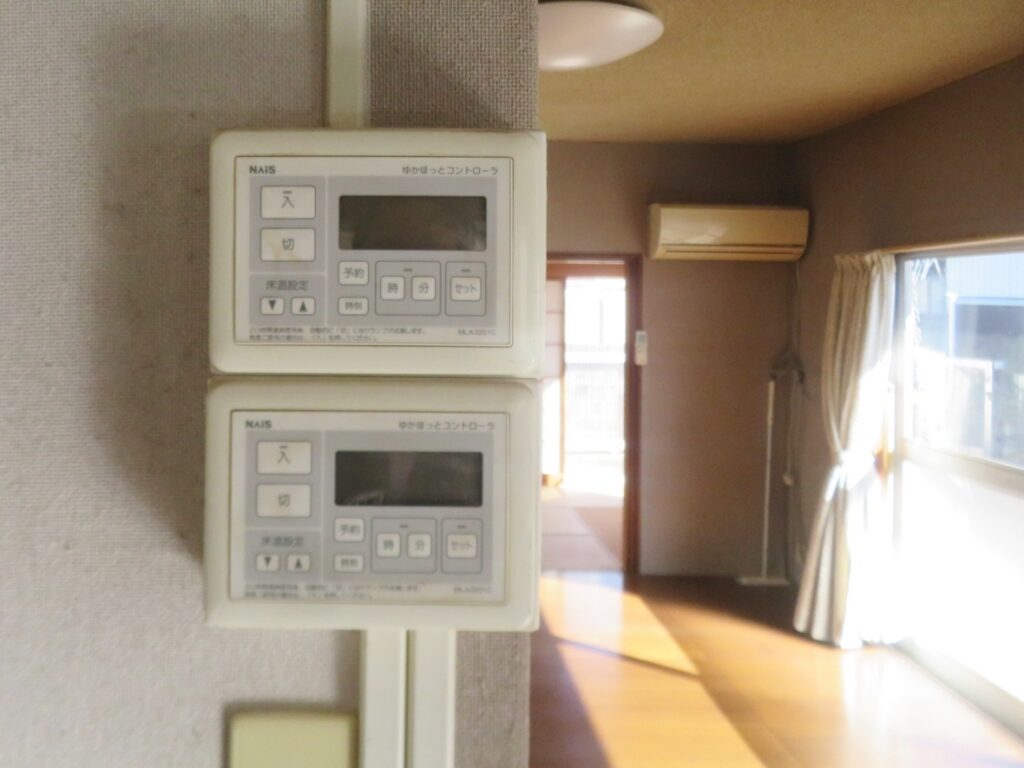 床暖房が