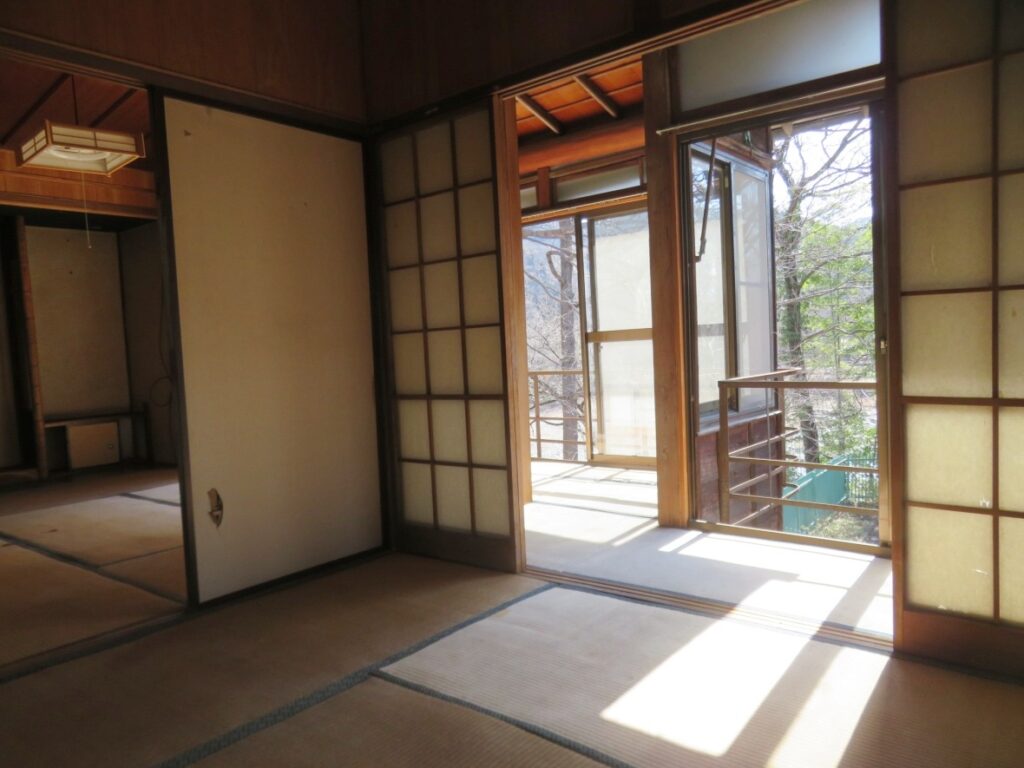 からも