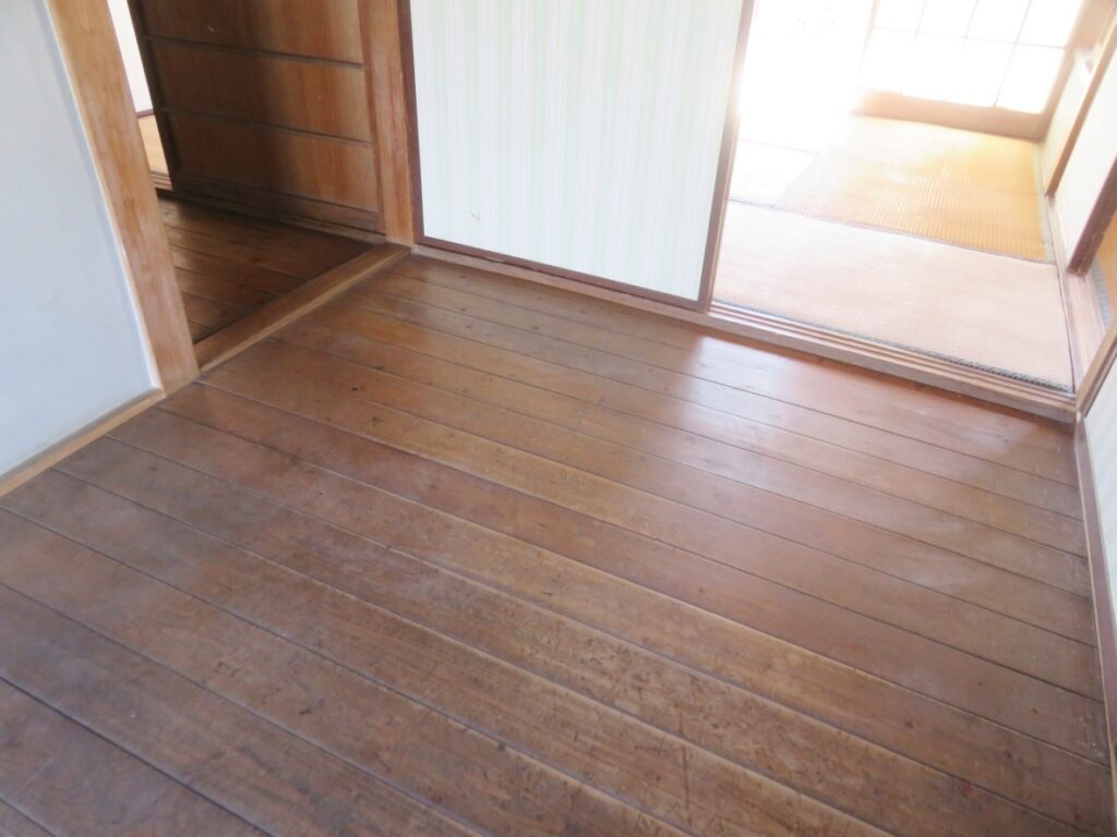 レトロな