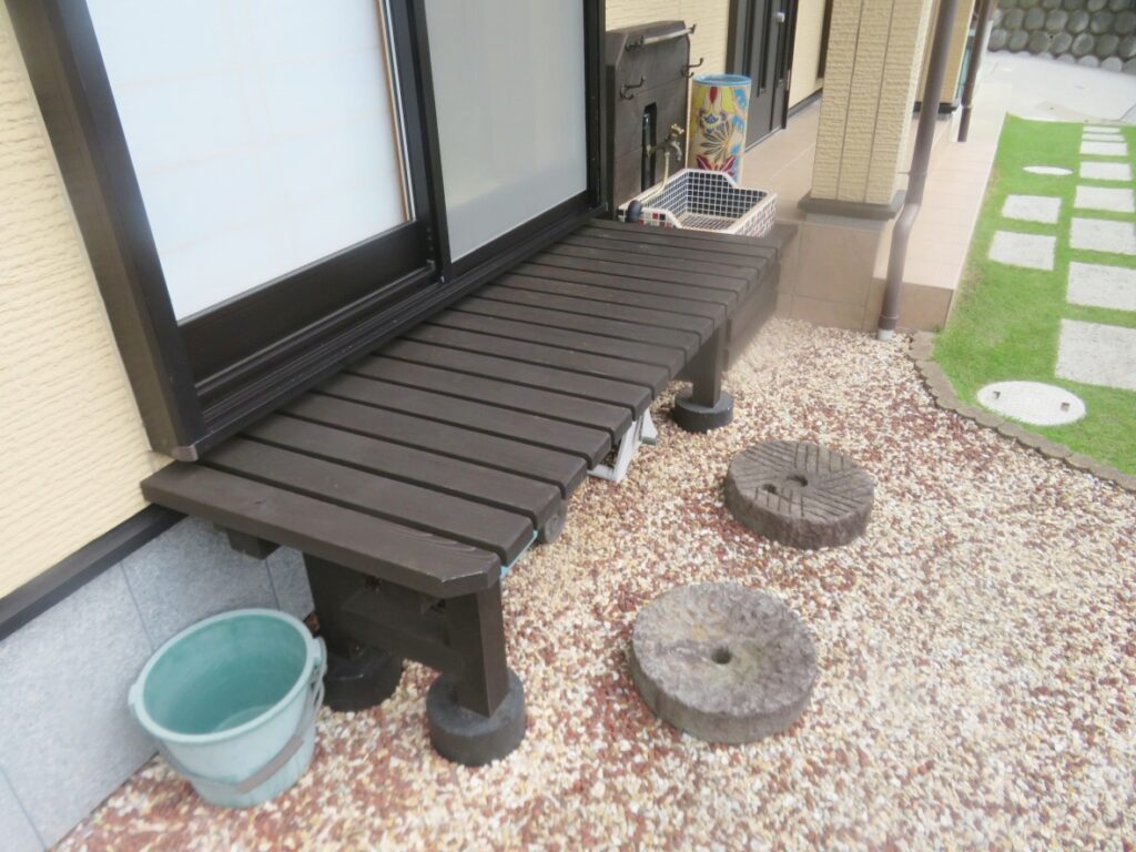 和室の前の