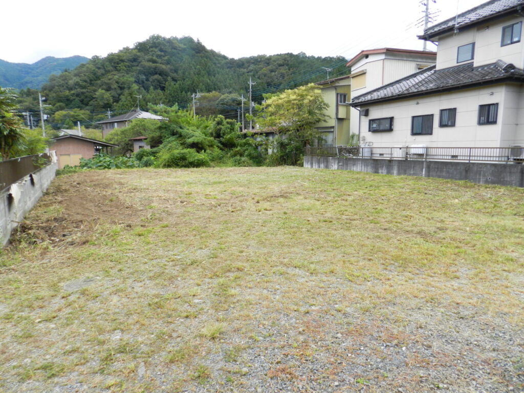 建物側から見た敷地