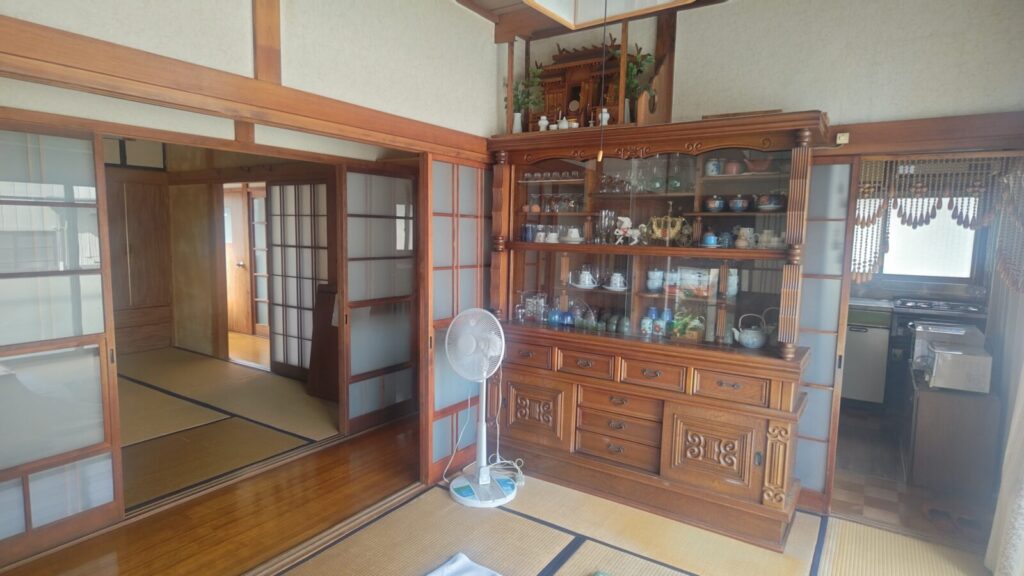 居間➁~廊下