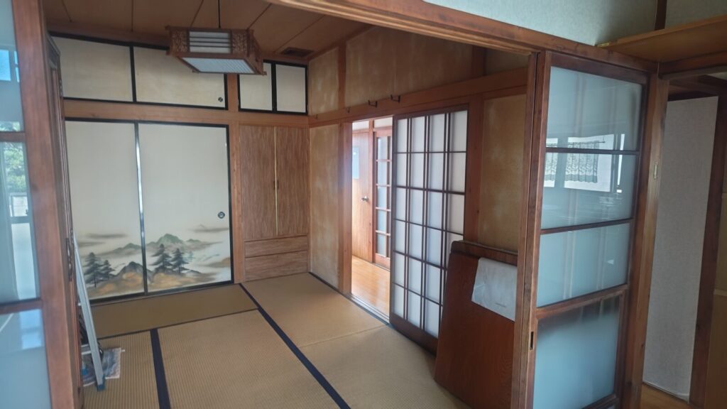 居間➂